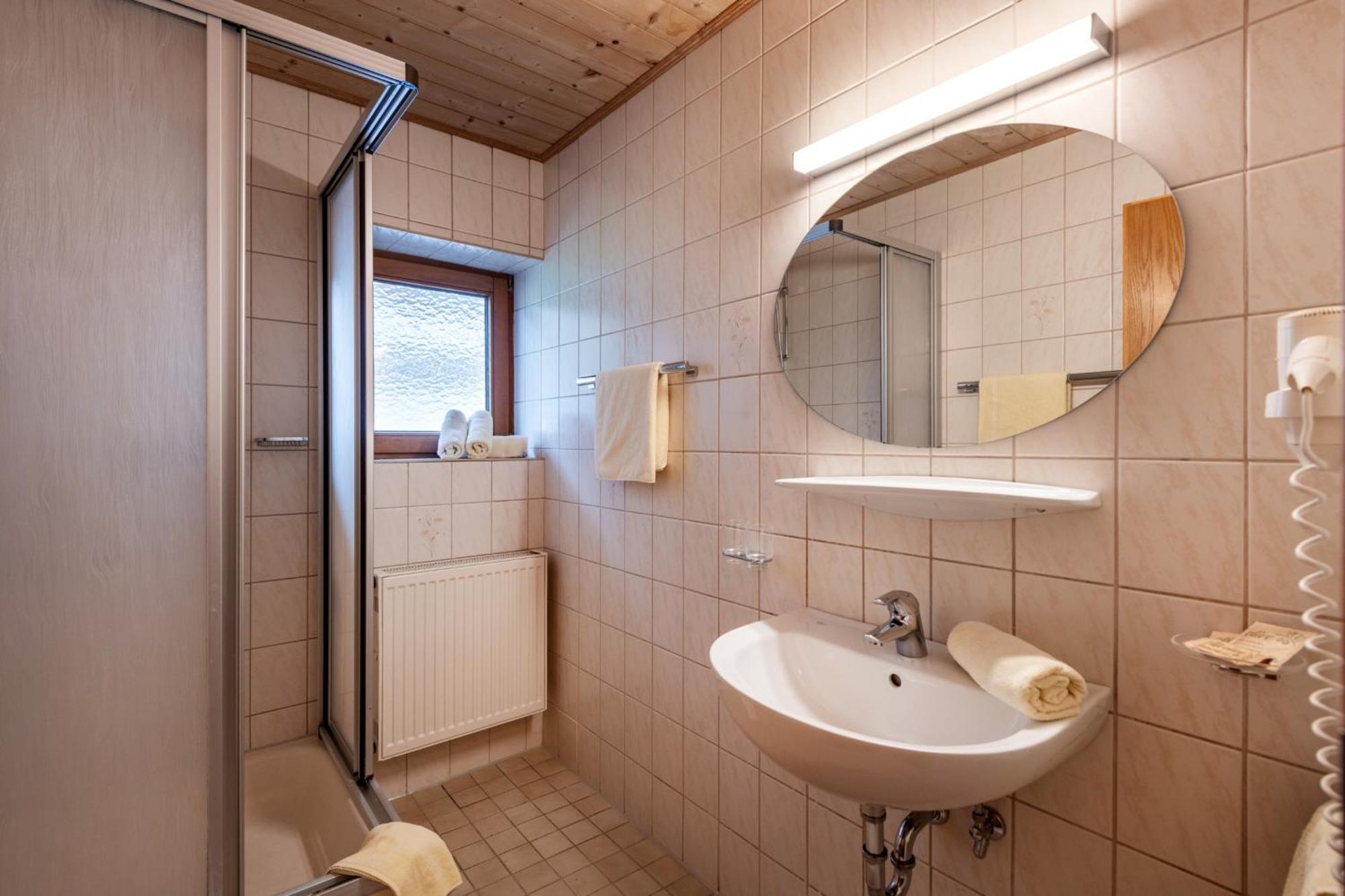 Hotel Garni Birkenhof ไมย์อาโฮเฟิน ภายนอก รูปภาพ